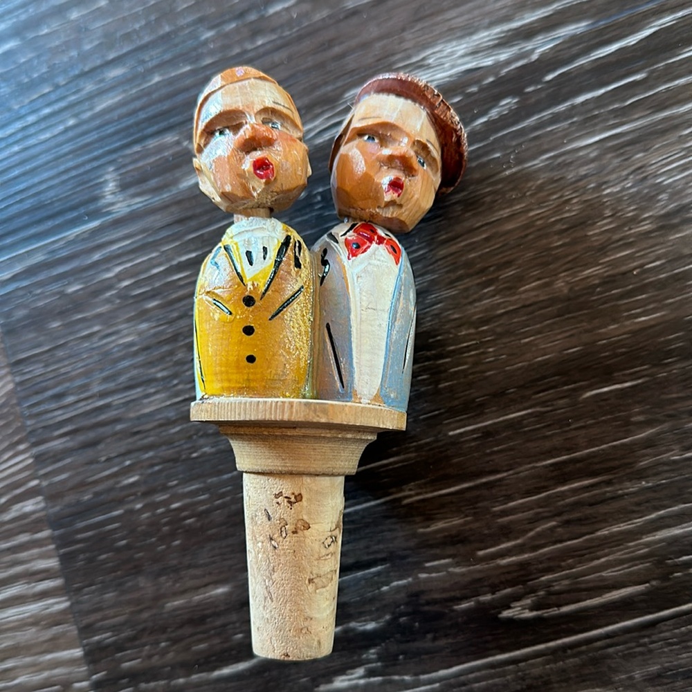 Vintage ANRI Kissing bottle stopper